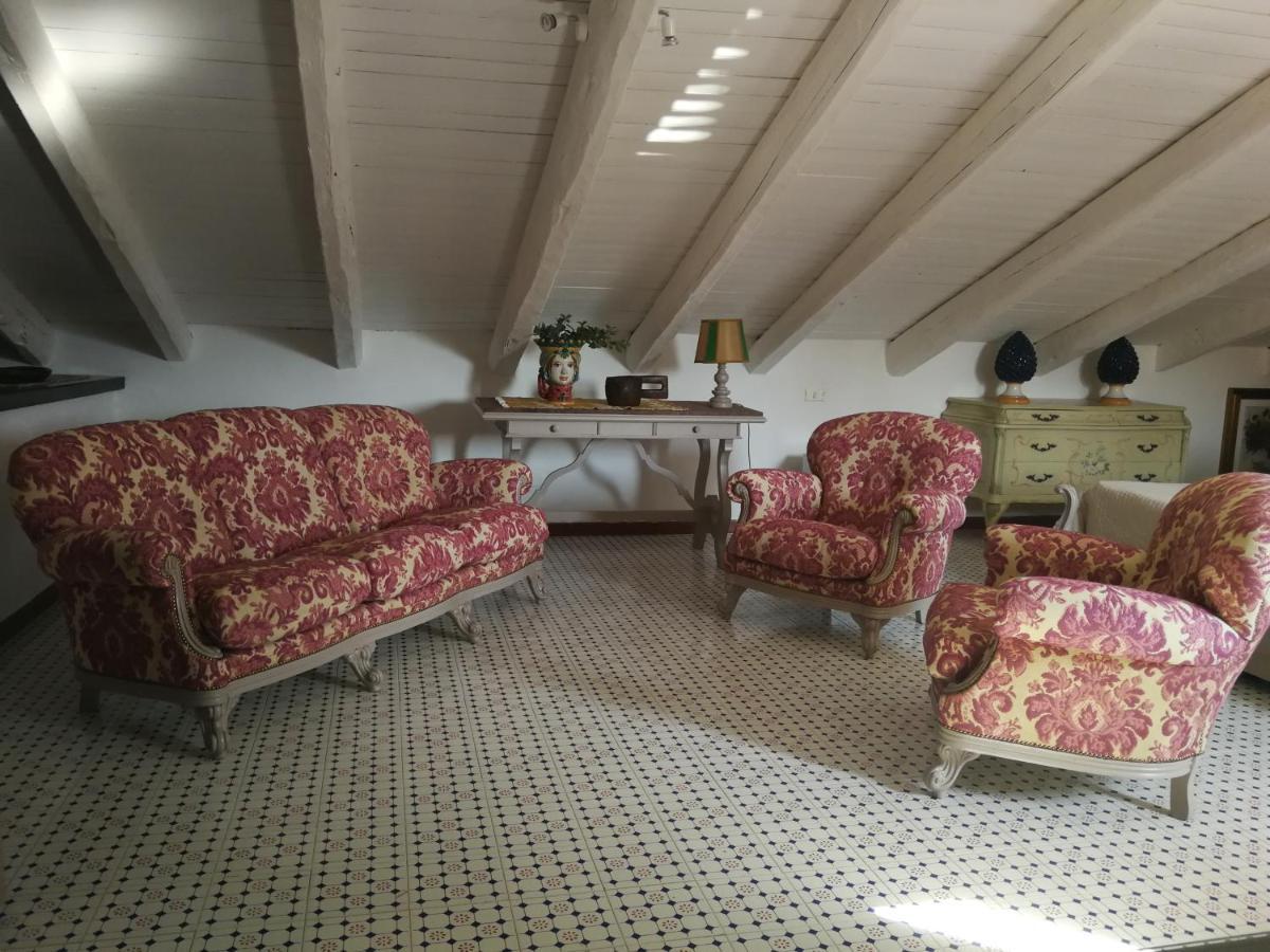 Villa Chiarenza Maison D'Hotes Giardini Naxos Dış mekan fotoğraf